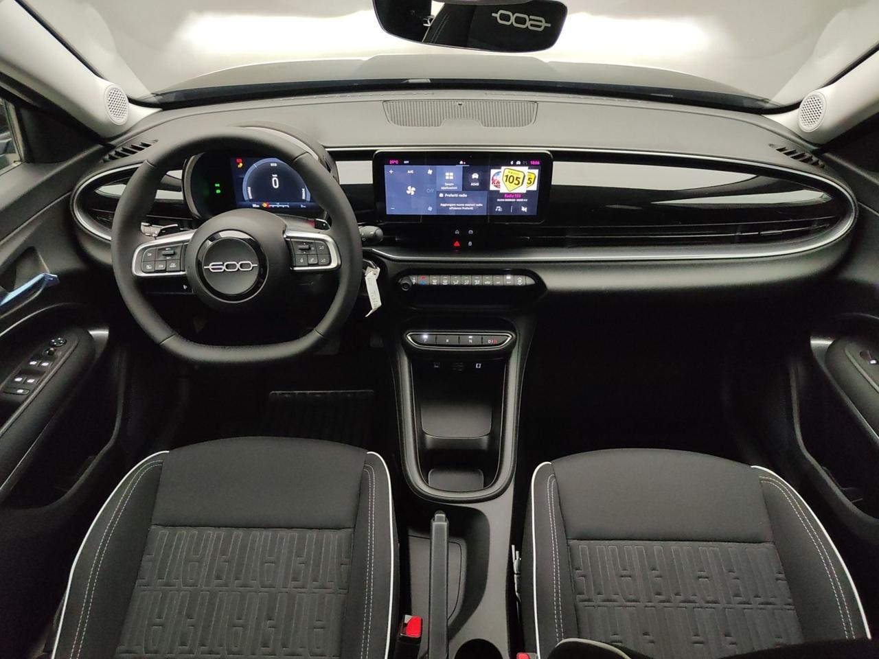 FIAT 600 IV 2023 1.2 MHEV 110CV DCT