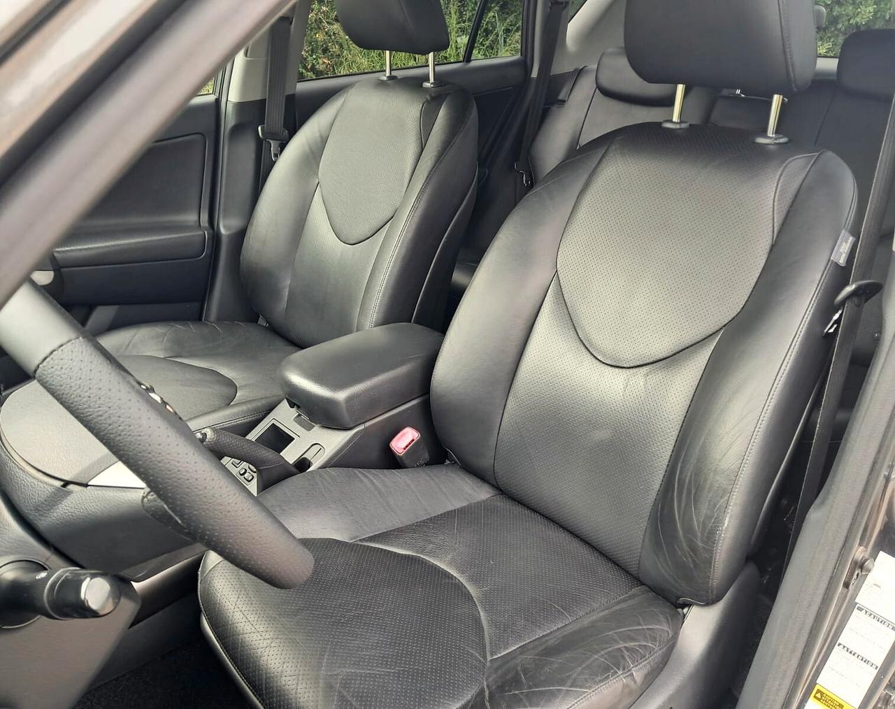 Toyota RAV 4 RAV4 2.2 D-4D 150 CV DPF Luxury