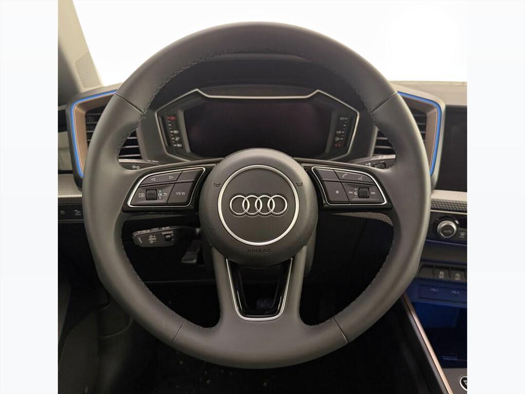 Audi A1 30 1.0 TFSI Identity Contrast S tronic