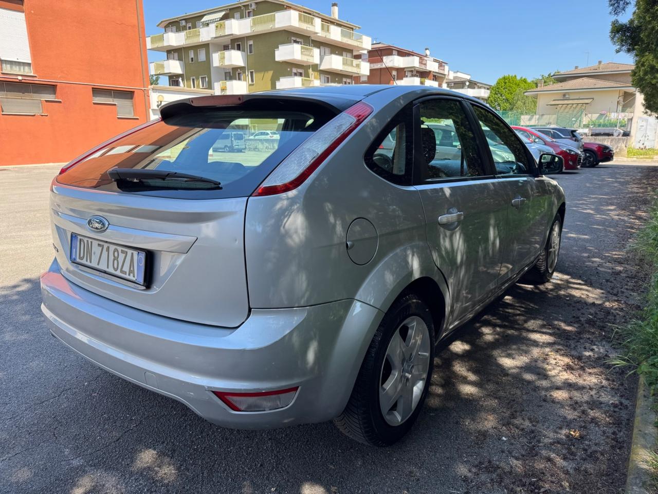 Ford Focus 1.6 benzina 116cv