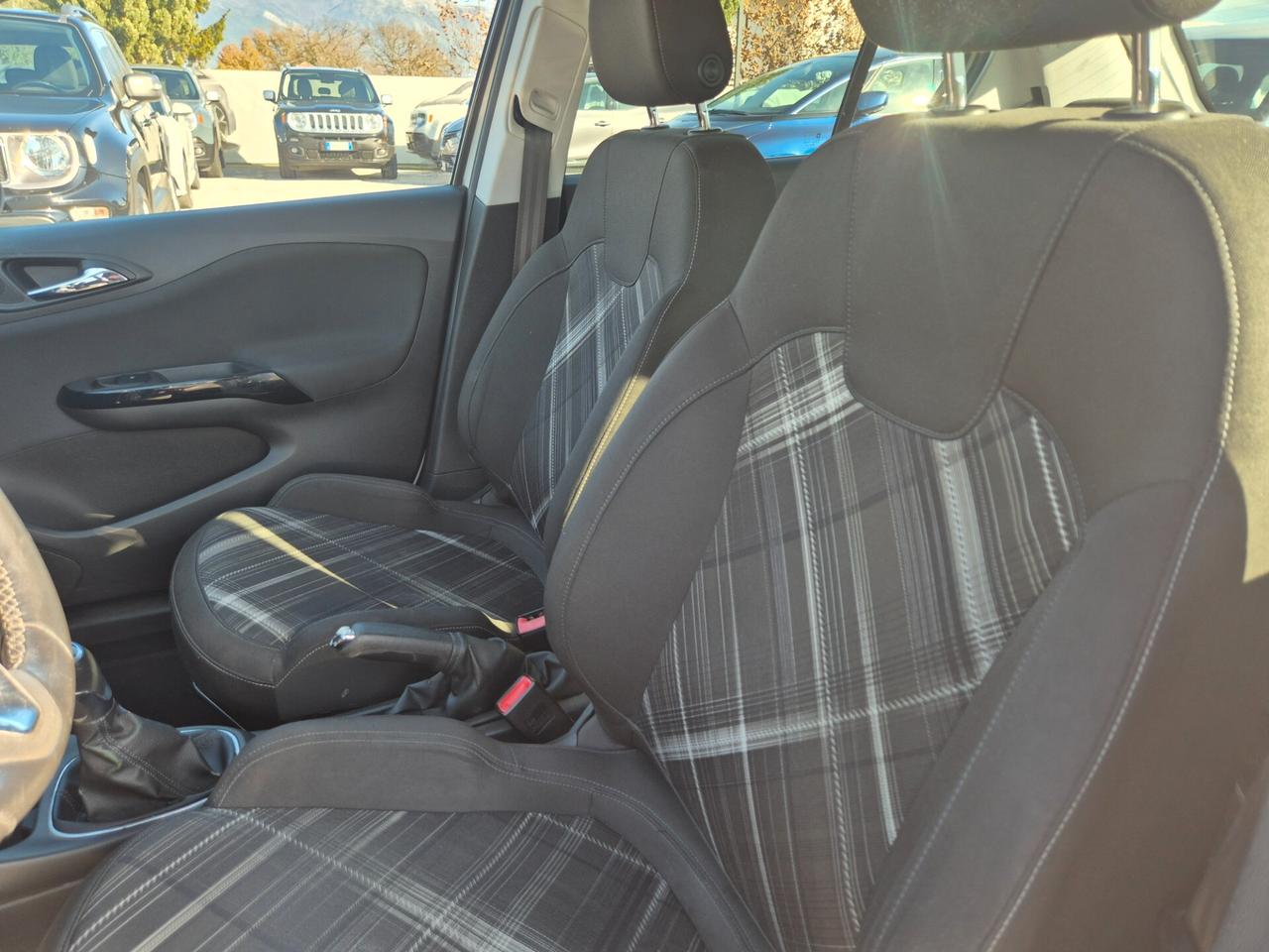 Opel Corsa 1.2 5 porte Sport 2015