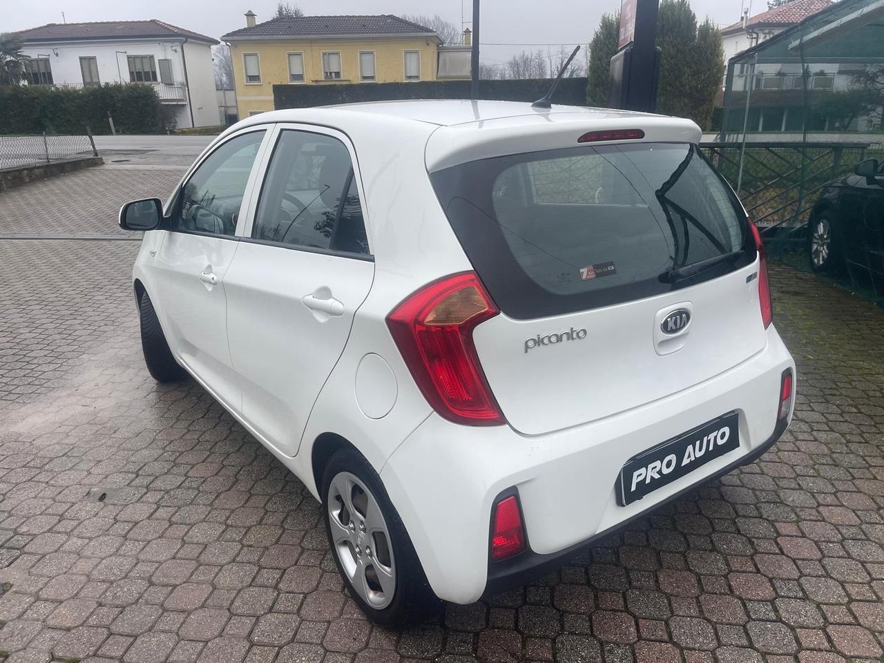 Kia Picanto 1.0 12V EcoGPL 5 porte Glam