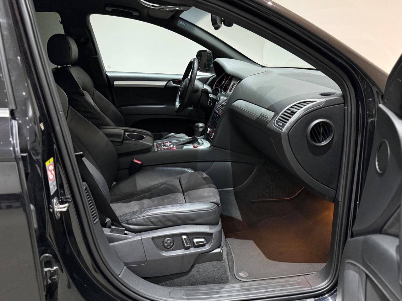 Audi Q7 3.0 V6 TDI 245 CV quattro S-line Plus Gancio Traino