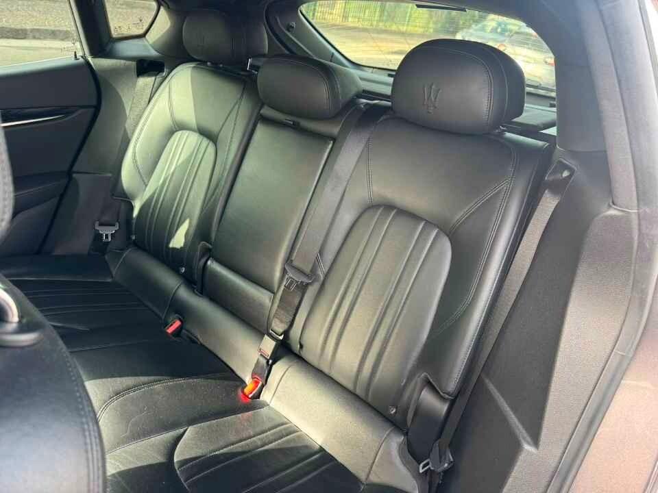 MASERATI LEVANTE 3.0 D 250 CV