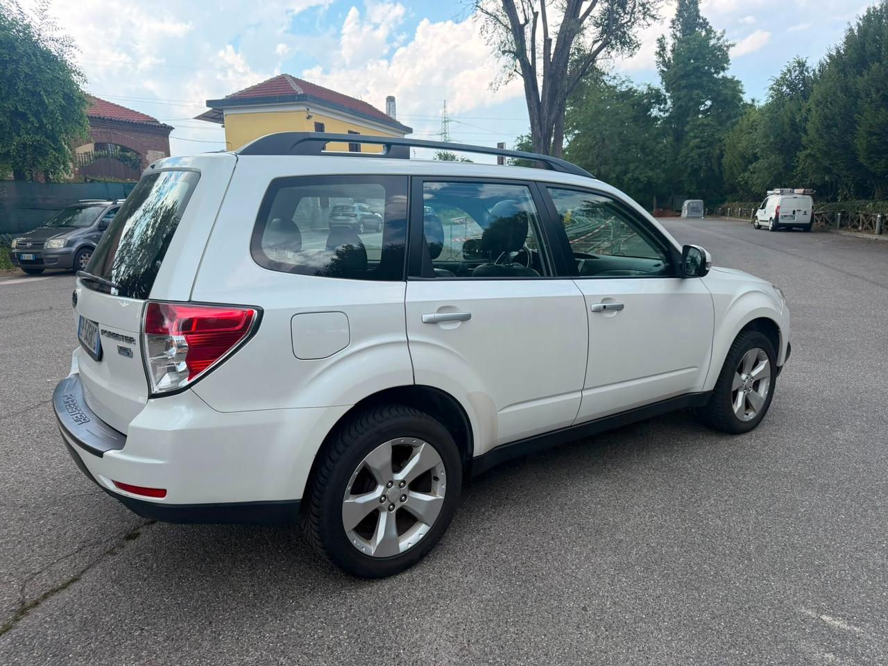 Subaru Forester 2.0D-L