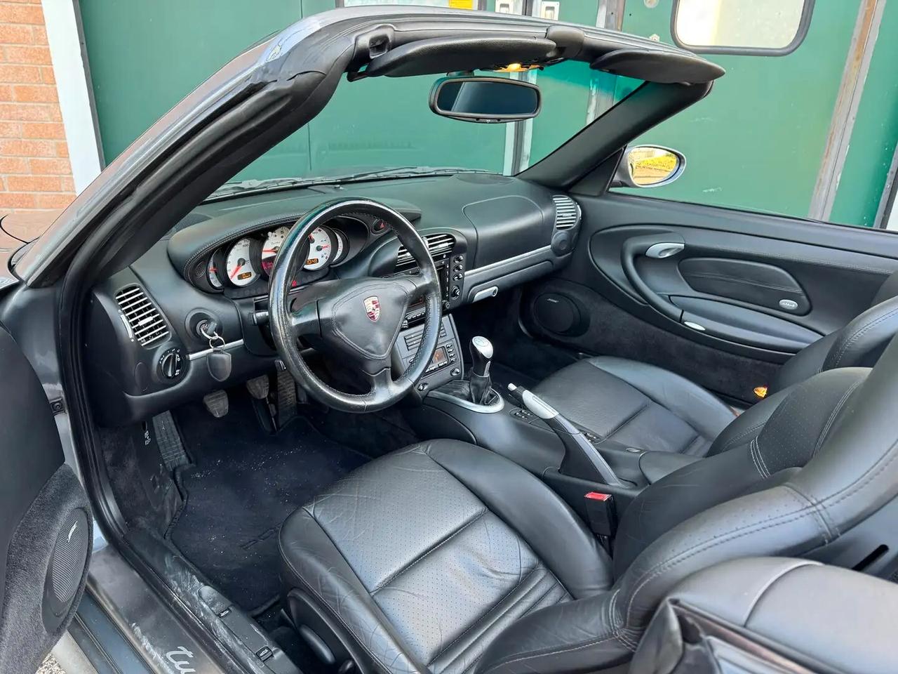 Porsche 911 Turbo cat Cabriolet