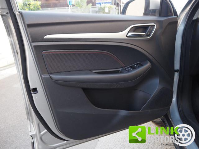 MG ZS 1.0T-GDI Luxury *GPL*