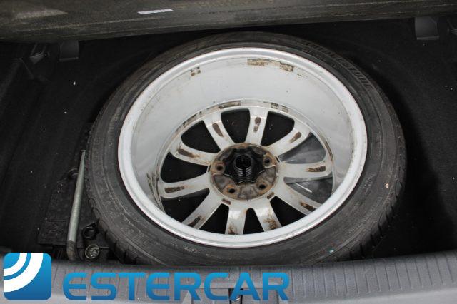 VOLKSWAGEN Golf 7 1.6 TDI 5p Highline DSG PELLE