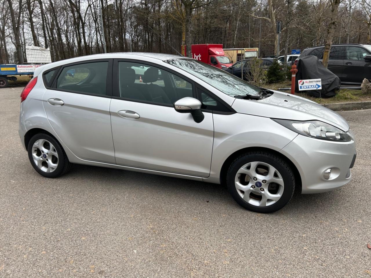 Ford Fiesta 1.2 60CV 5p. Tit. *Neo patentati *