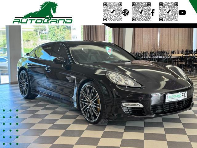 PORSCHE Panamera Turbo