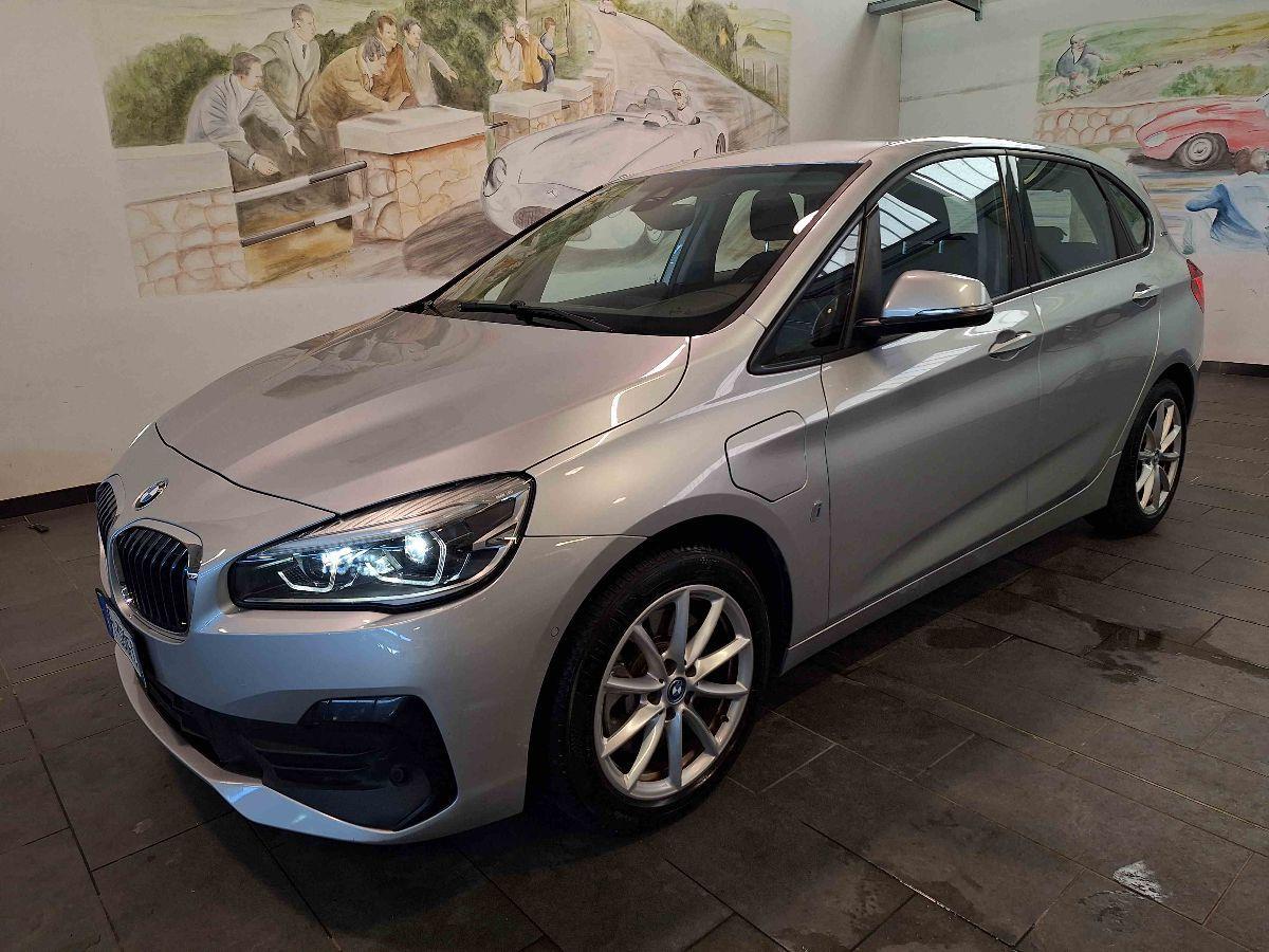 BMW 225xe Active Tourer iPerformance - 4X4 - RETROCAMERA - GAR. 24 MESI