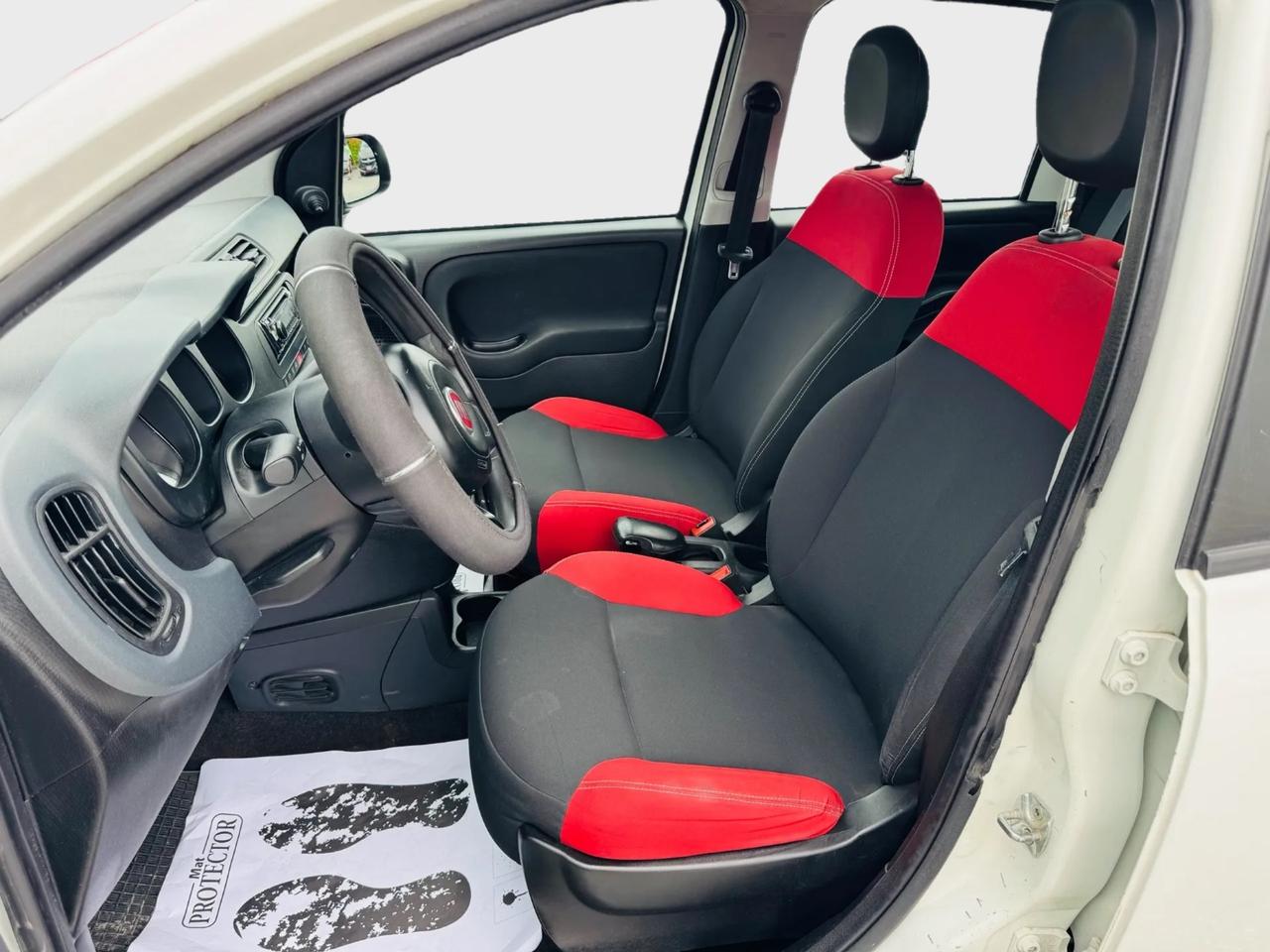 Fiat Panda 1.2 benzina anno 2018 neo patentati