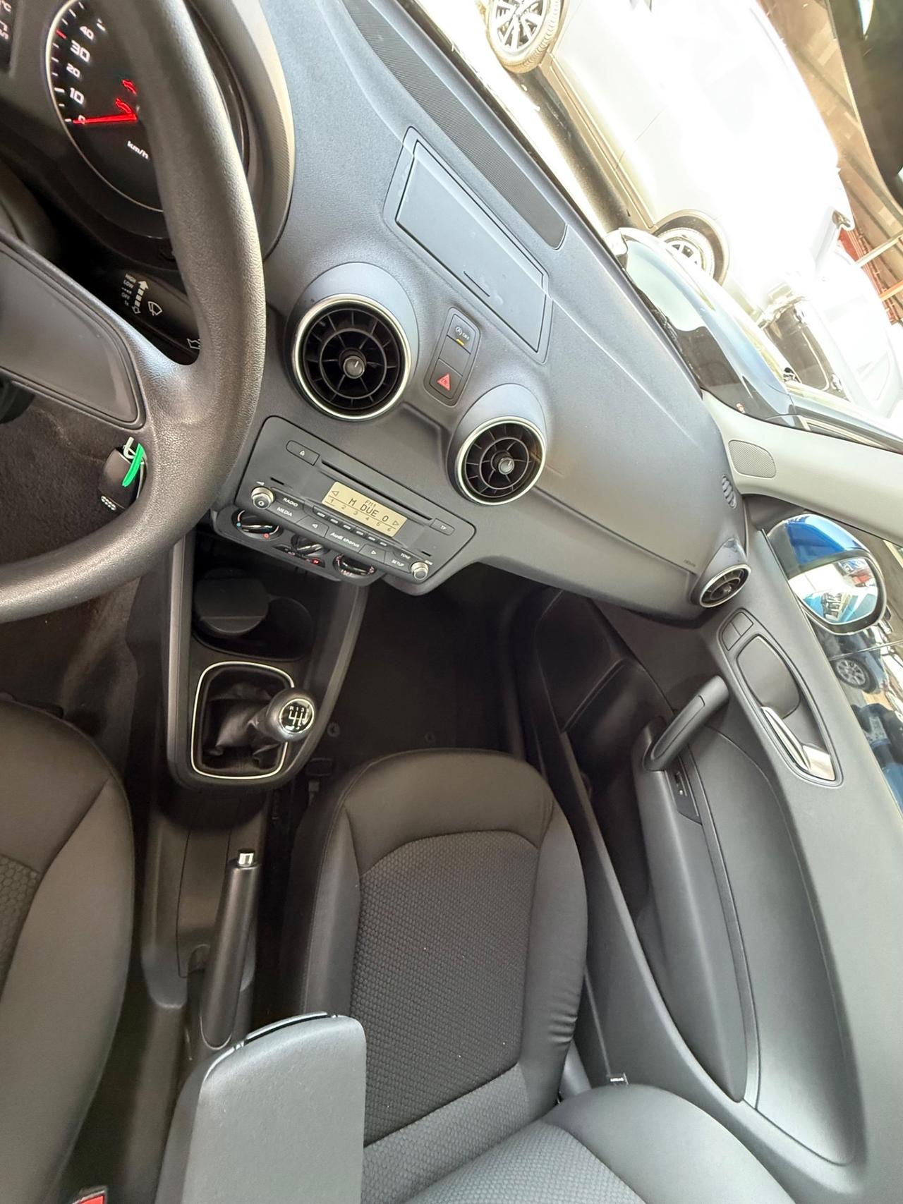 A1 1.2 TFSI Ambition-unipro-rate-98 mila km