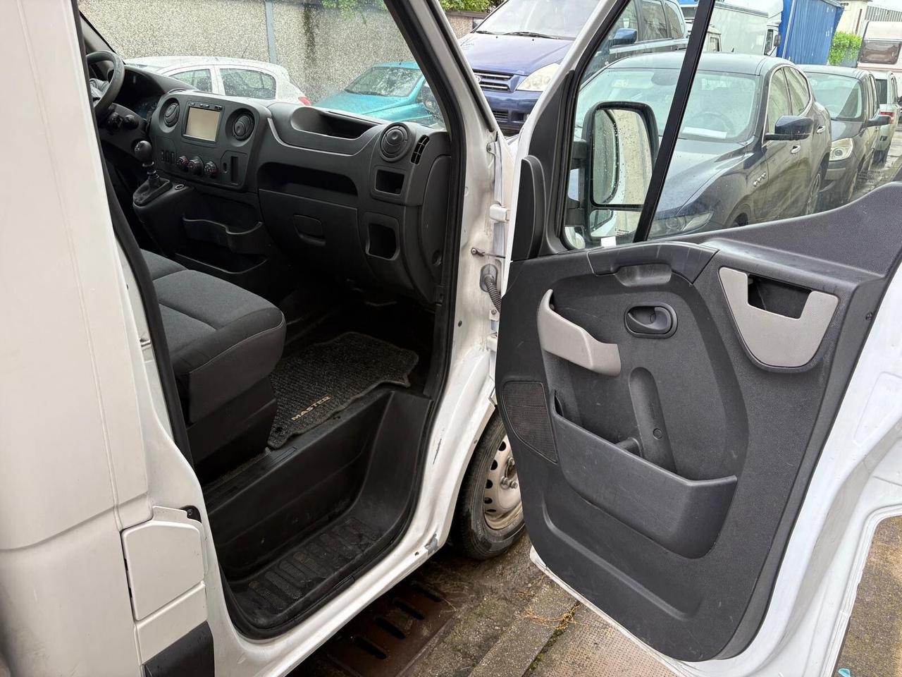 Renault master 2.3cdi 130cv problemi motore