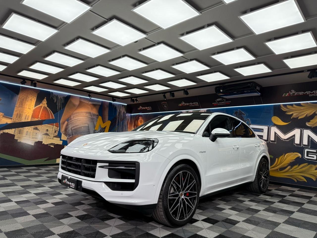 Porsche Cayenne Coupé 3.0 V6 E-Hybrid (000)