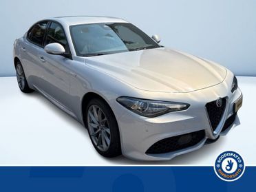 Alfa Romeo Giulia 2.2 Turbo D 210CV AT8-Q4 Ti MY22