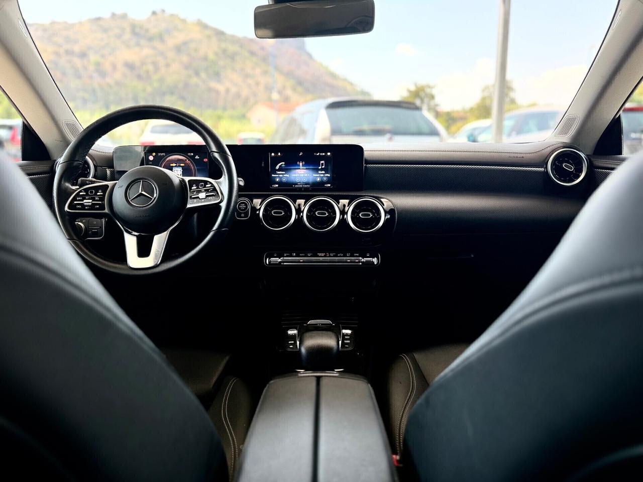 Mercedes CLA Shooting Brake CRONOLOGIA TAGLIANDI