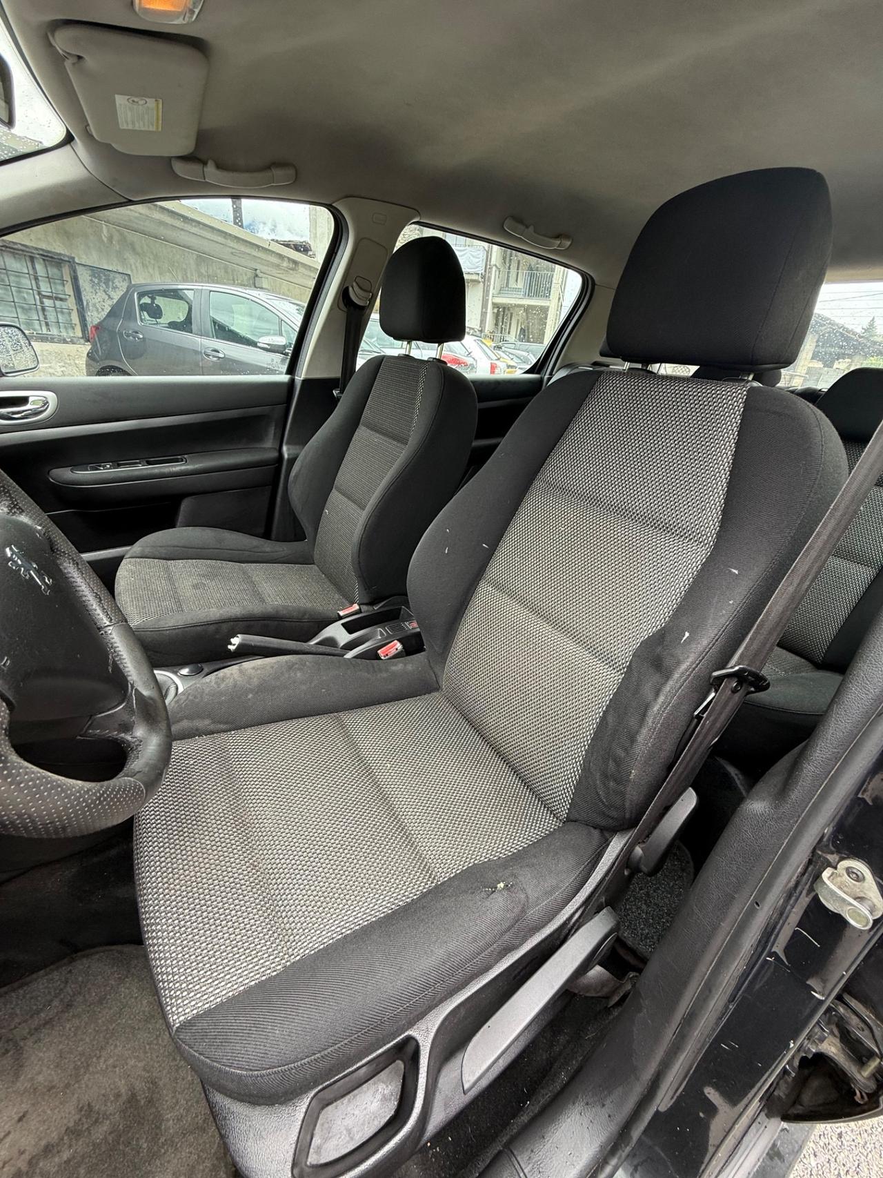 Peugeot 307 1.6 16V HDi FAP 90CV 5p. D-Sign