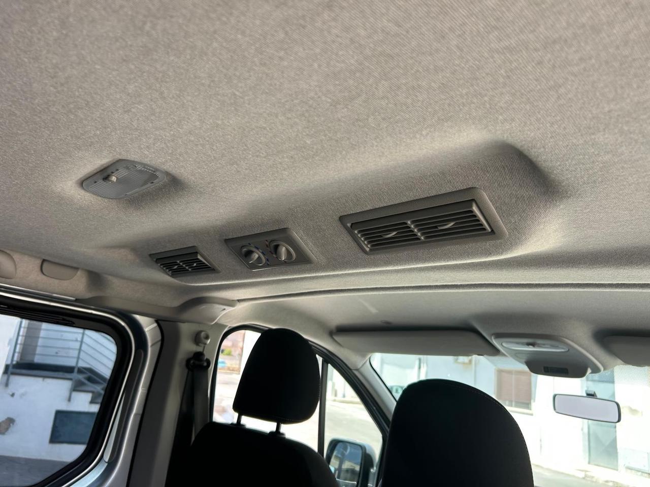 Opel Vivaro 1.6 D 125 Cv 9 POSTI AUTOVETTURA-2018