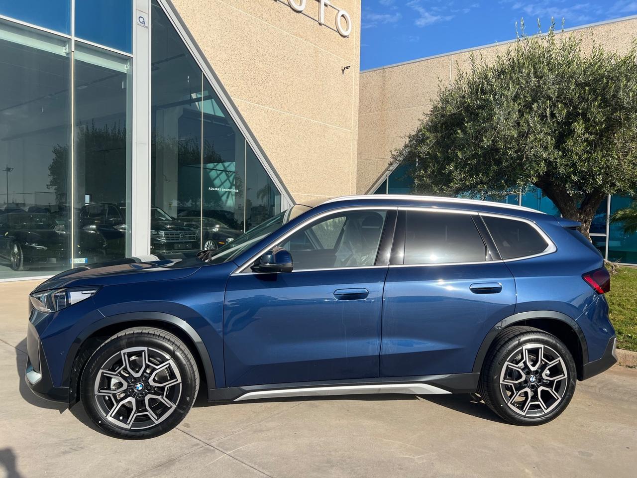 Bmw X1 xDrive 23d xLine possibilità noleggio no scoring