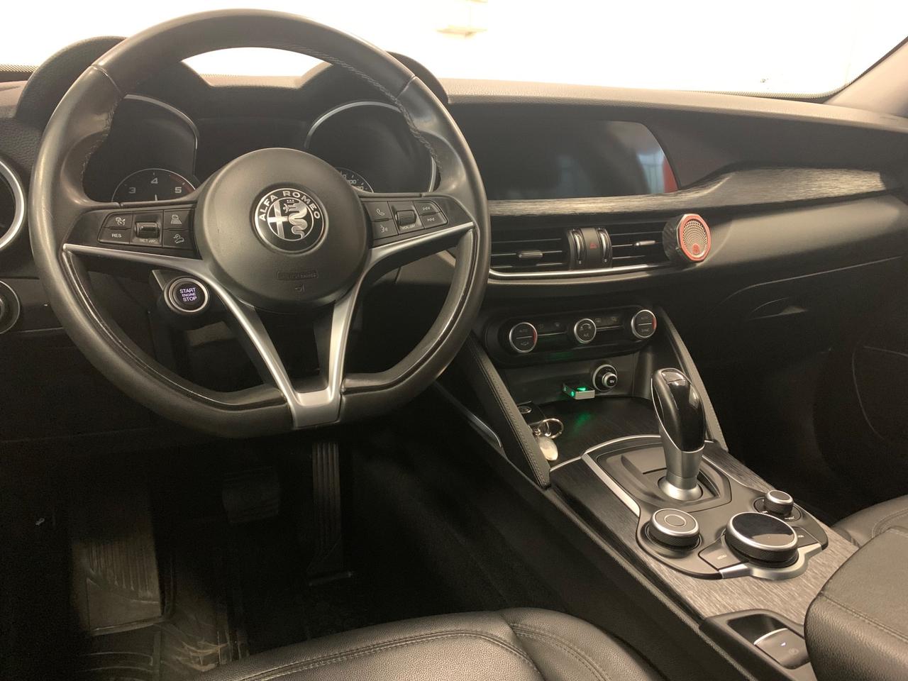 Alfa Romeo Stelvio 2.2 Turbodiesel 210 CV AT8 Q4 B-Tech
