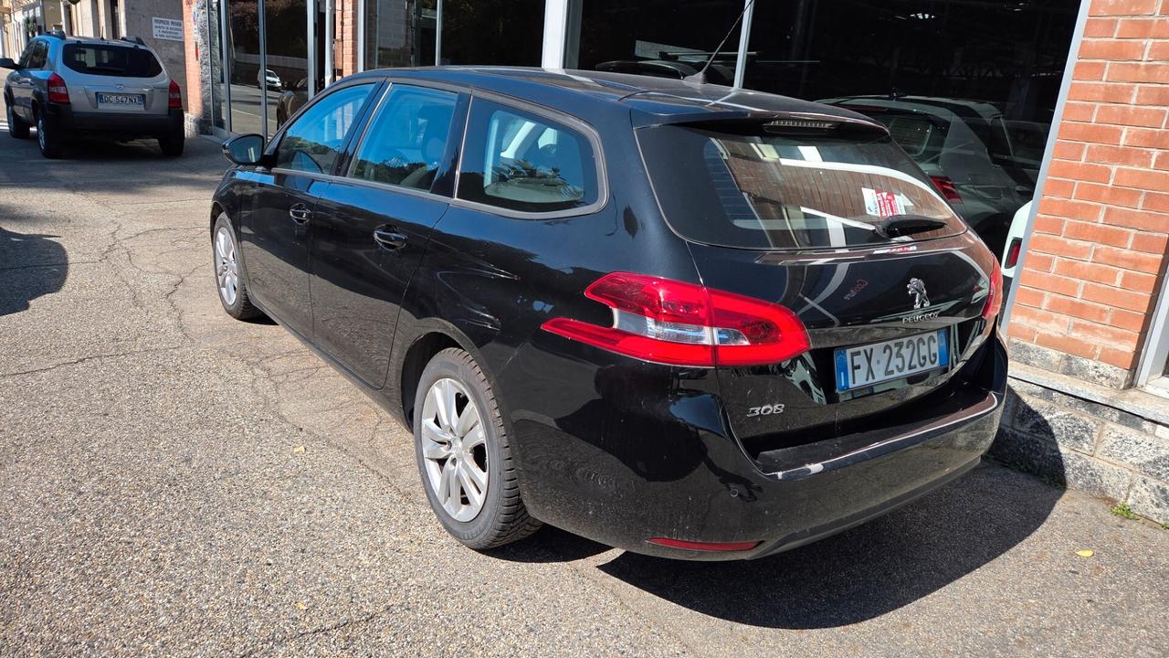 Peugeot 308 BlueHDi 130 S&S SW Active