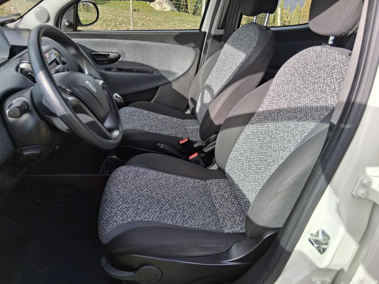 Lancia Y 1.2 Gold S&S