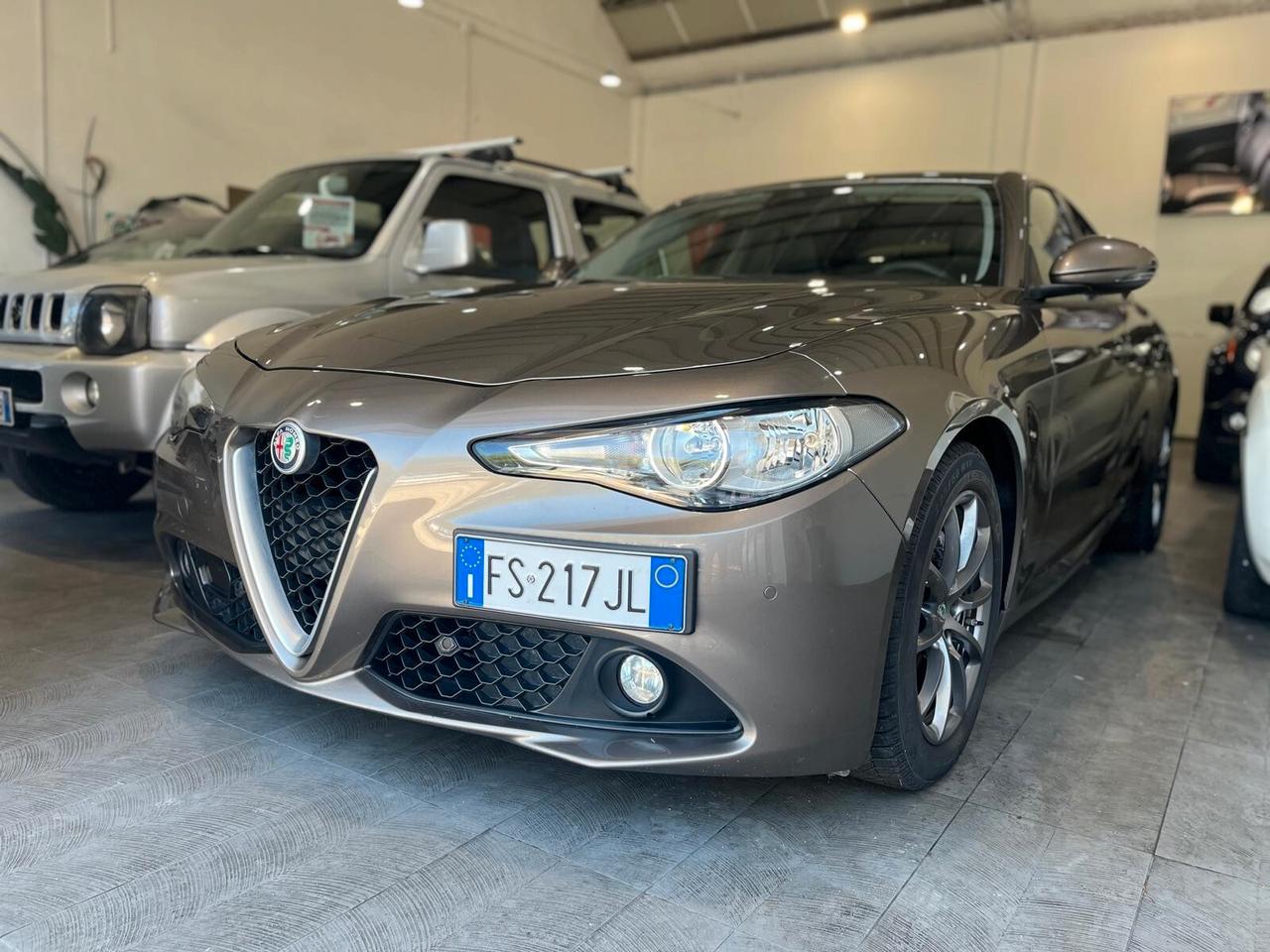 ALFA ROMEO GIULIA 2.2 Turbodiesel 180 CV 102340KM *UNICOPRO*