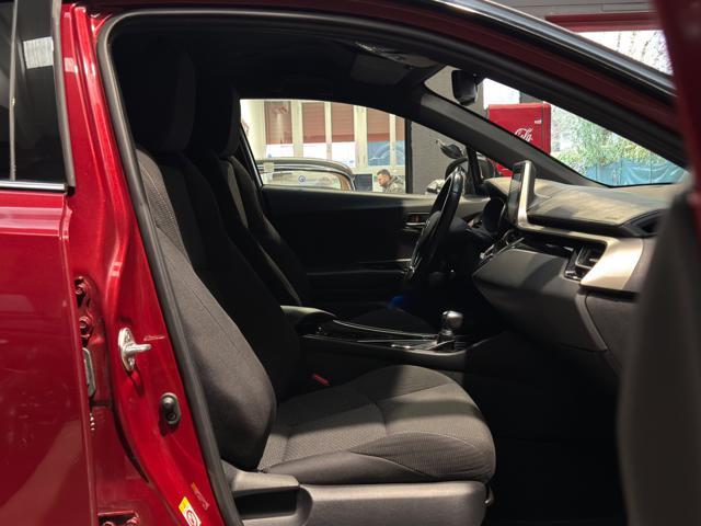 TOYOTA C-HR 1.8 Hybrid E-CVT Trend