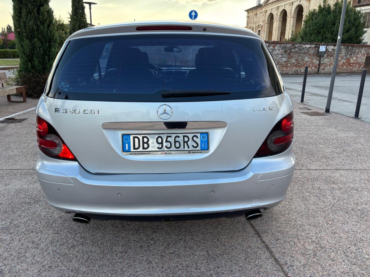 Mercedes-benz R 320 CDI cat 4Matic