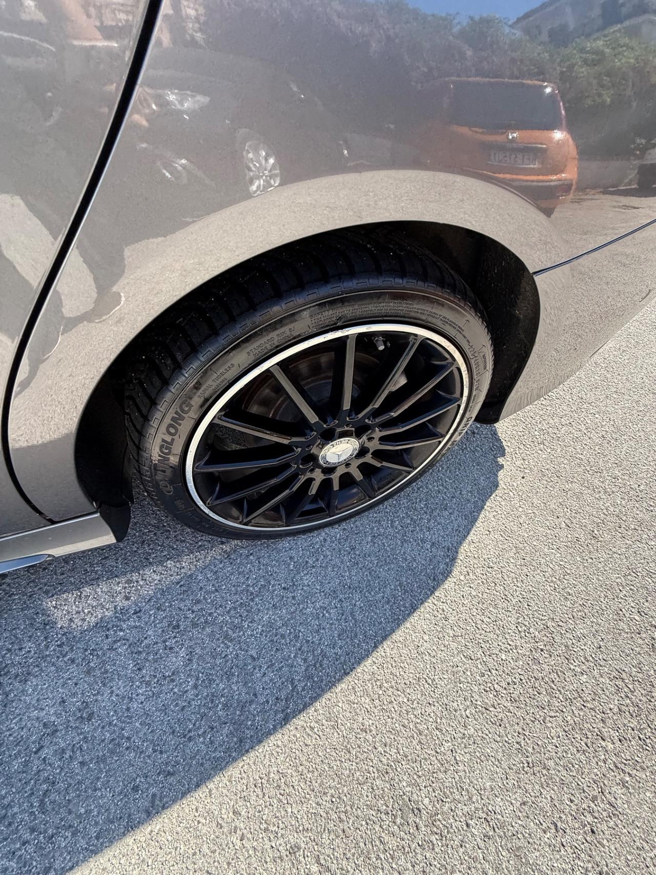 Mercedes-benz CLA 200 d Automatic Premium