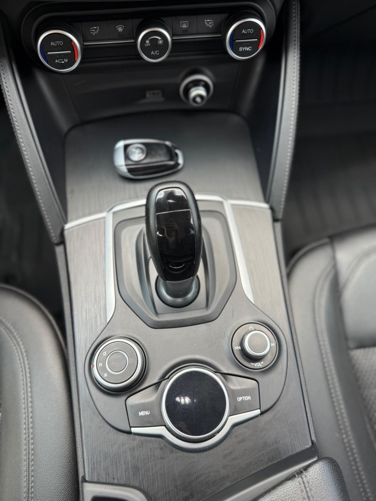 Alfa Romeo Stelvio 2.2 Turbodiesel 210 CV AT8 Q4 Business