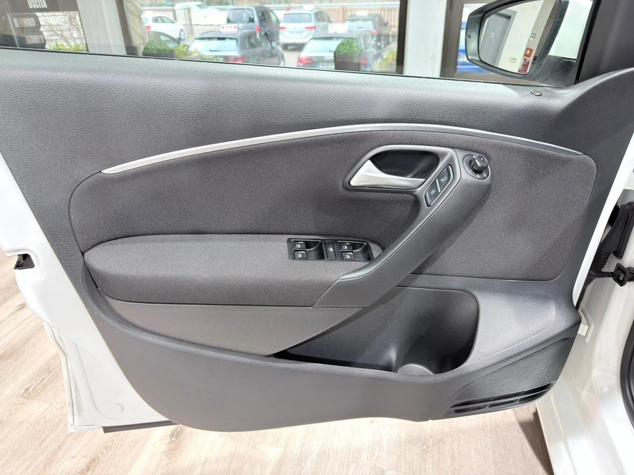 VOLKSWAGEN POLO 1.0 75CV 5P 2016 80.000KM