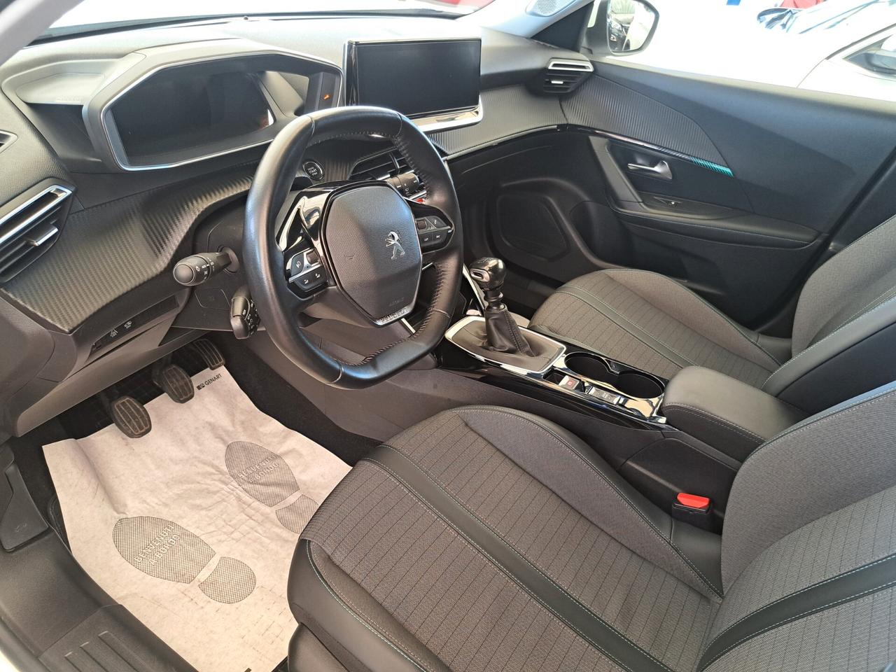 Peugeot 2008 1.5 BlueHDi 110 S&S Allure Pack