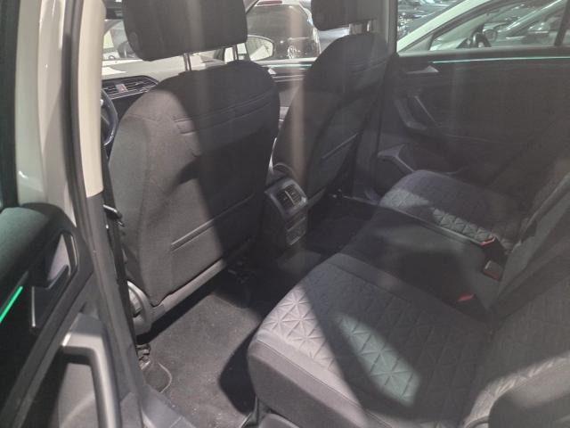 VOLKSWAGEN Tiguan 2.0 TDI 150CV DSG Life Carplay, AmbientPack, ACC