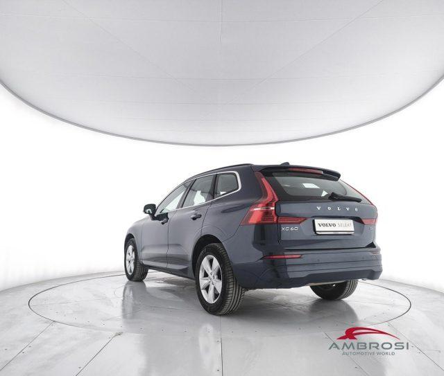 VOLVO XC60 B4 (d) automatico Core