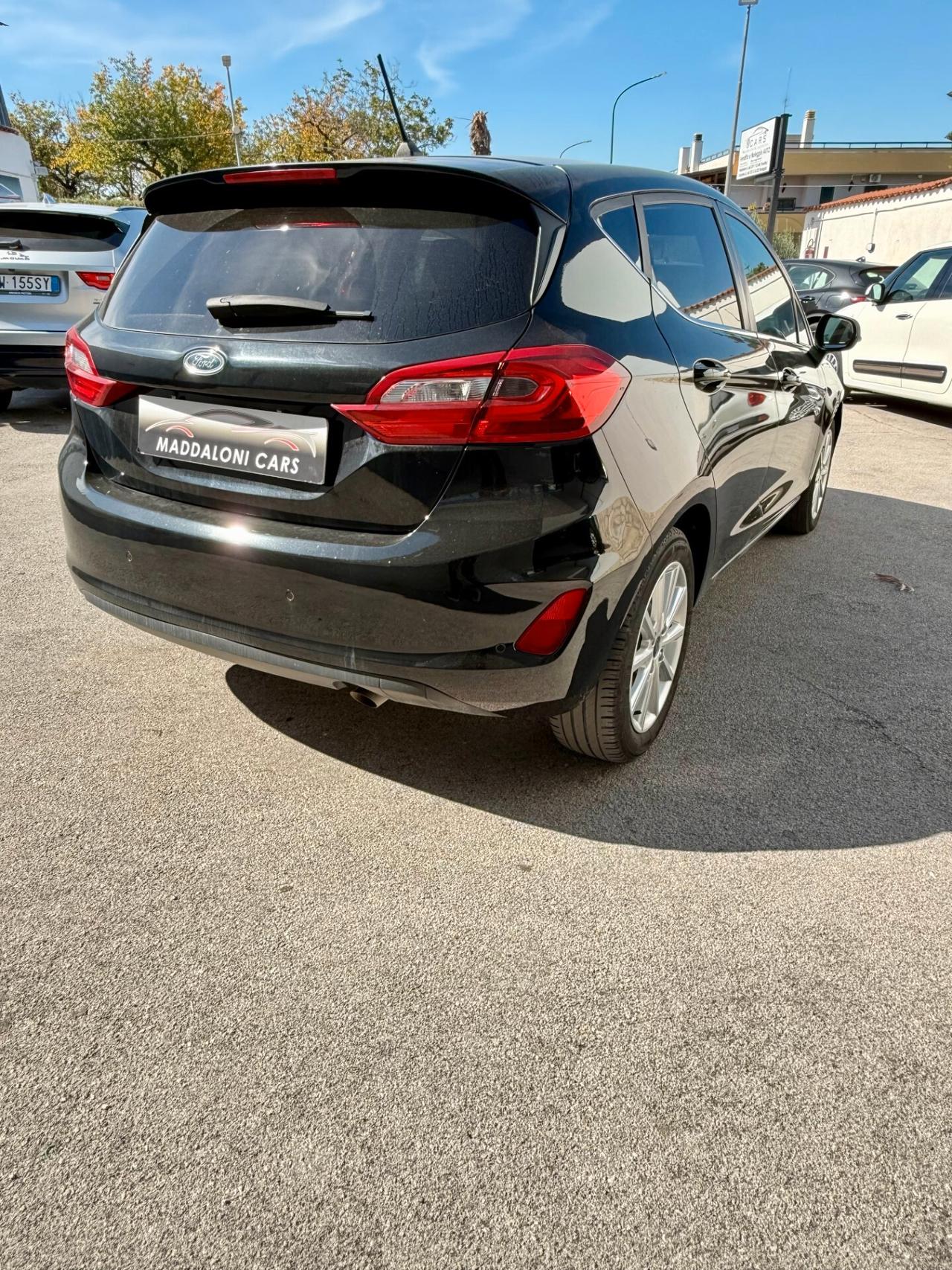 Ford Fiesta 1.5 EcoBlue 5 porte Vignale