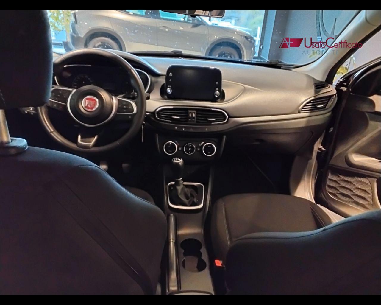 FIAT Tipo 1.0 5 porte