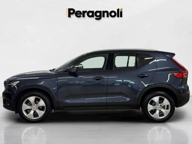 VOLVO XC40 T2 MOMENTUM CORE AUTOMATICA