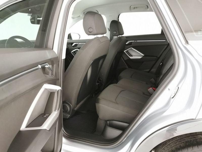 Audi Q3 40 2.0 tdi Business quattro 190cv s-tronic