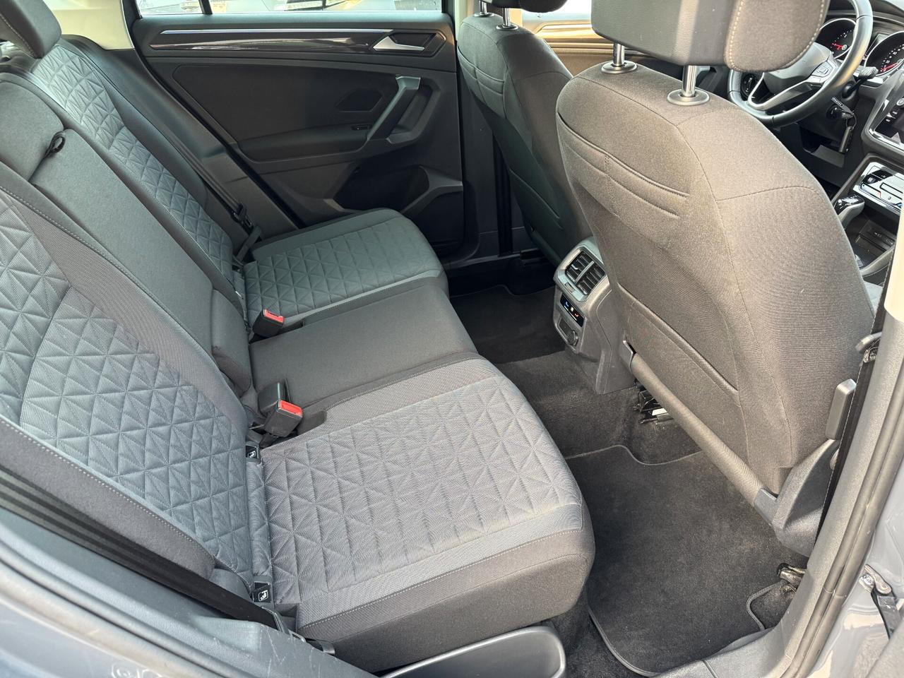 Volkswagen Tiguan 2.0 tdi Life 150cv DSG / NO VINCOLI