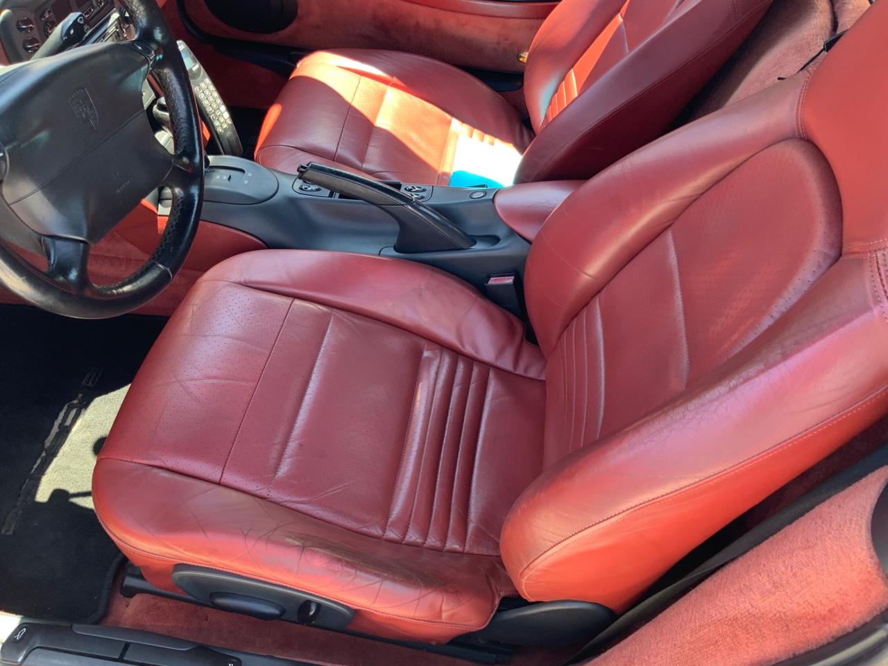 Porsche Boxster 2.5i 24V cat