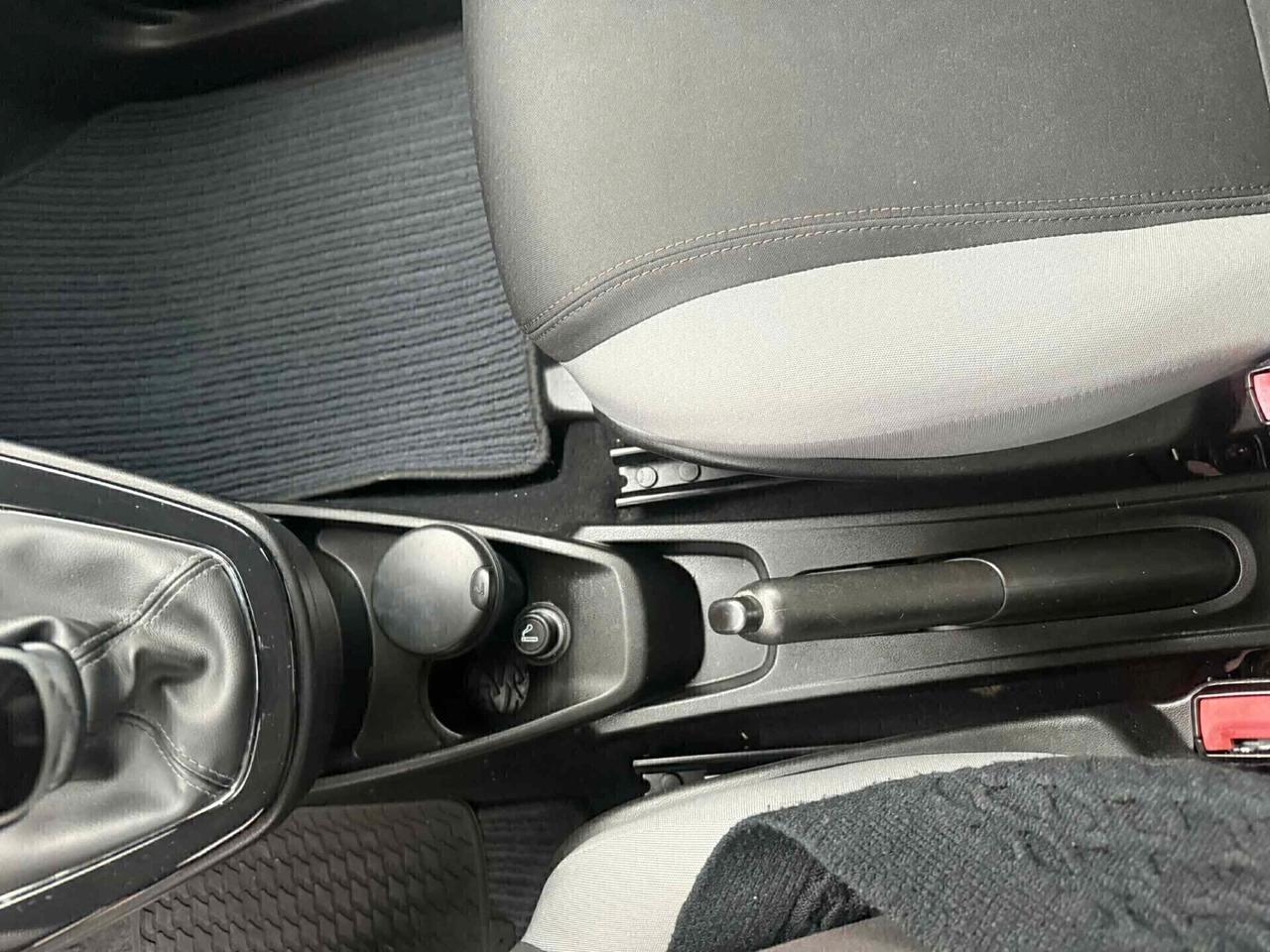 Lancia Ypsilon 1.2 69 96.000km **NEOP OK** 2013