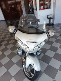 Honda GL 1800 GOLDWING GL 1800