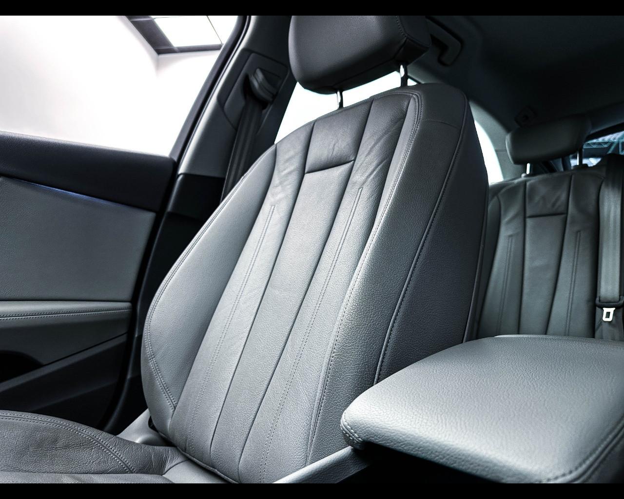 AUDI A4 allroad 2ª serie - A4 allroad 3.0 TDI 272 CV tiptronic