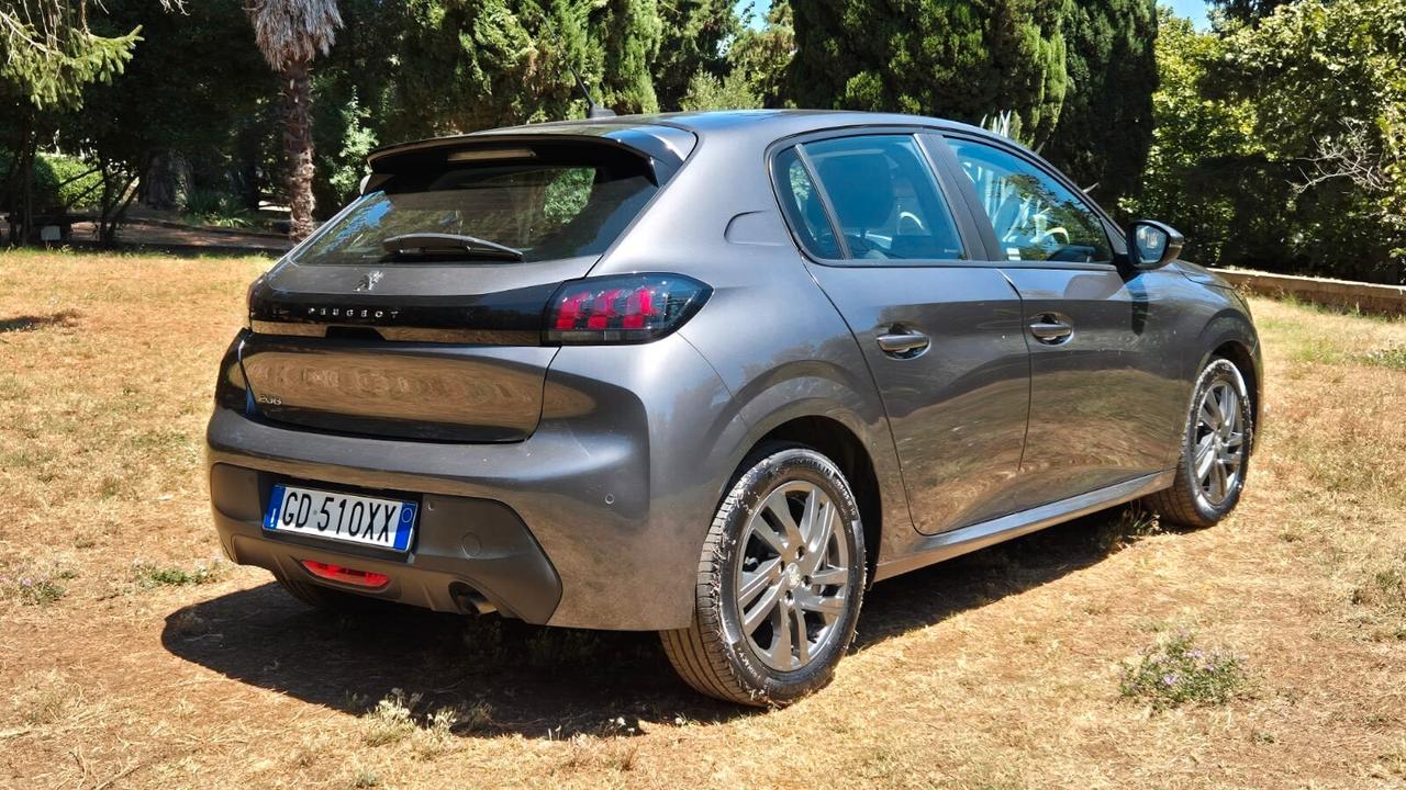 Peugeot 208 PureTech 75 S&S 5P Active 2021 OTTIMO STATO neop LEGGI TESTO