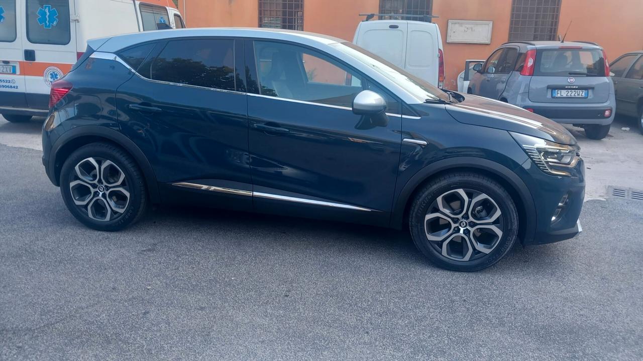Renault Captur 1.6 Full Hybrid E-Tech Auto