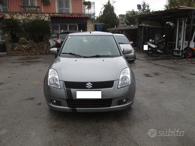 Suzuki Swift 1.3 Benzina Full 5p 2005