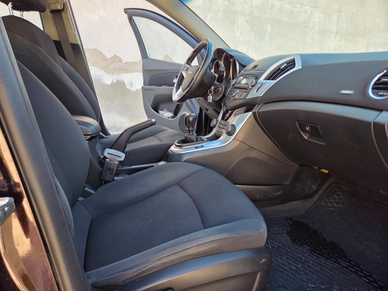 Chevrolet Cruze 1.8 5 porte LT GPL