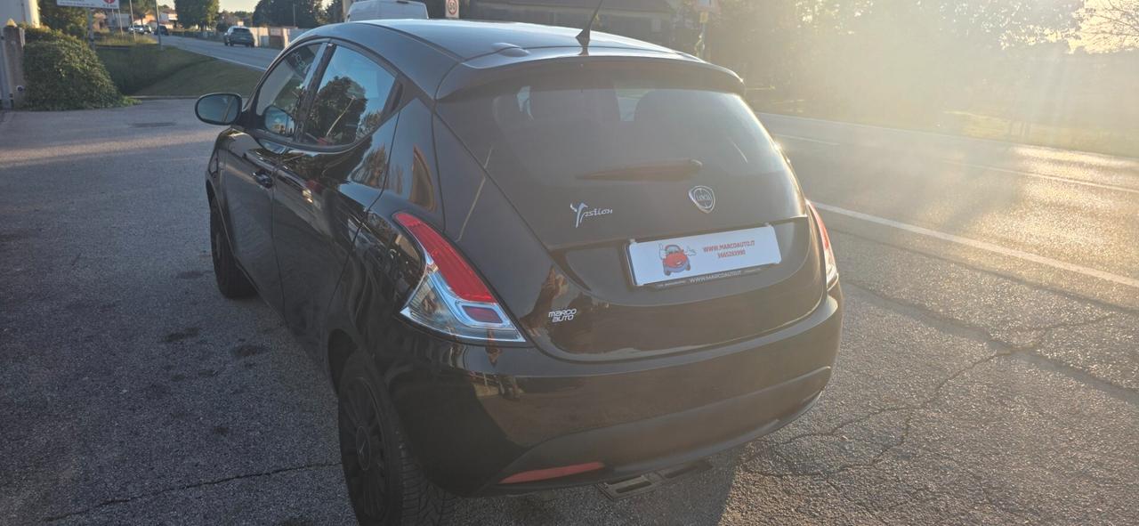 Lancia Ypsilon 1.2 GPL Neopatentati